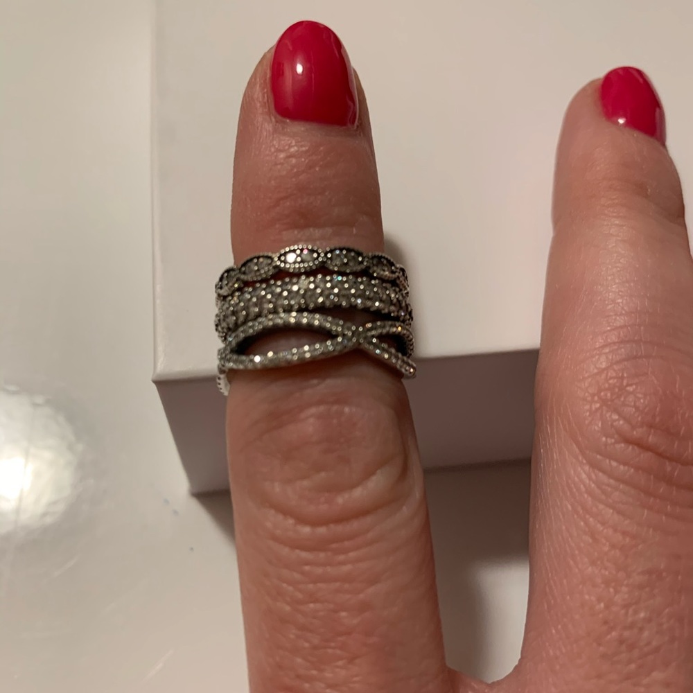 EUC set of 3 Pandora stackable rings